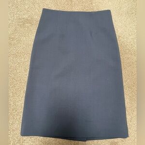 Brand New ZARA Women grey midi pencil straight skirt size xs